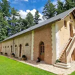 Bed & Breakfast Les Ecuries Du Chateau De Brumare Brestot