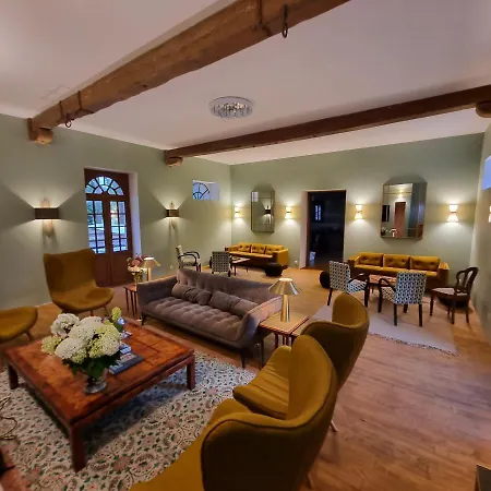 Les Ecuries Du Chateau De Brumare Frühstückspension 3*