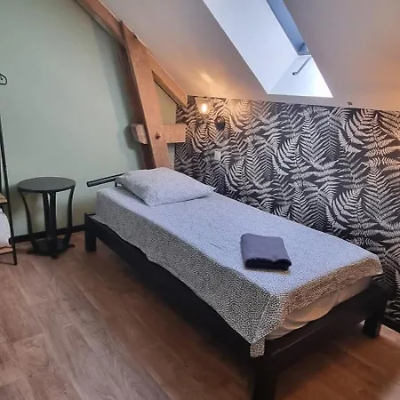 Les Ecuries Du Chateau De Brumare 3* Brestot