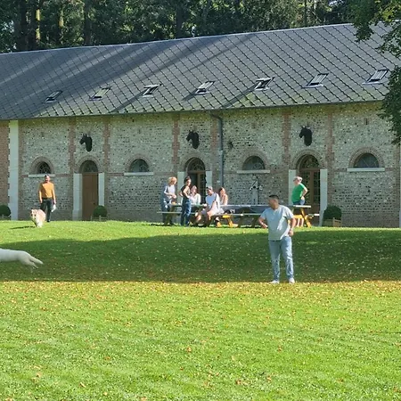 ベッド・アンド・ブレックファスト Les Ecuries Du Chateau De Brumare 3*