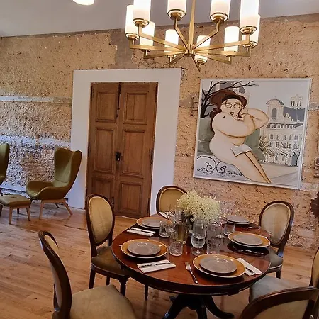 Les Ecuries Du Chateau De Brumare Brestot