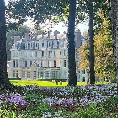 Les Ecuries Du Chateau De Brumare Bed & Breakfast Brestot